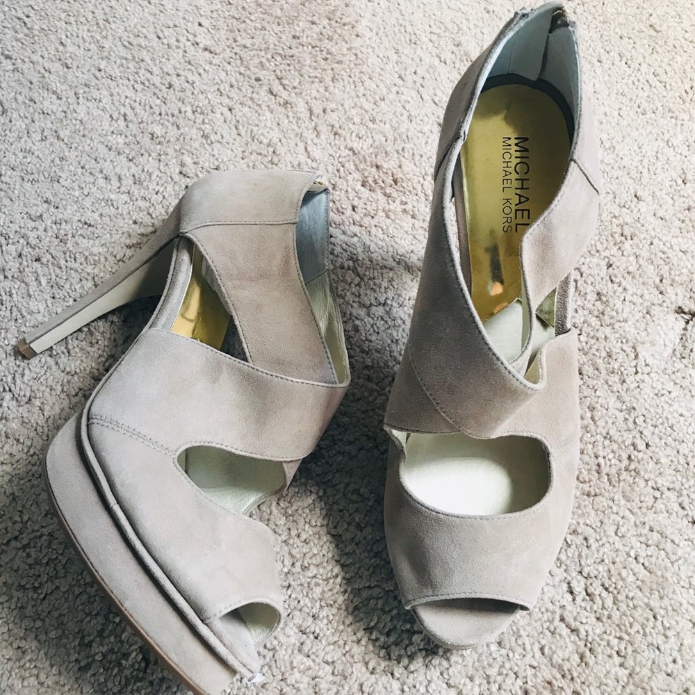 Women’s shoes Micheal Kors